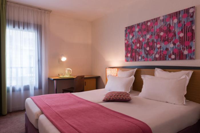 hotel paris louis blanc