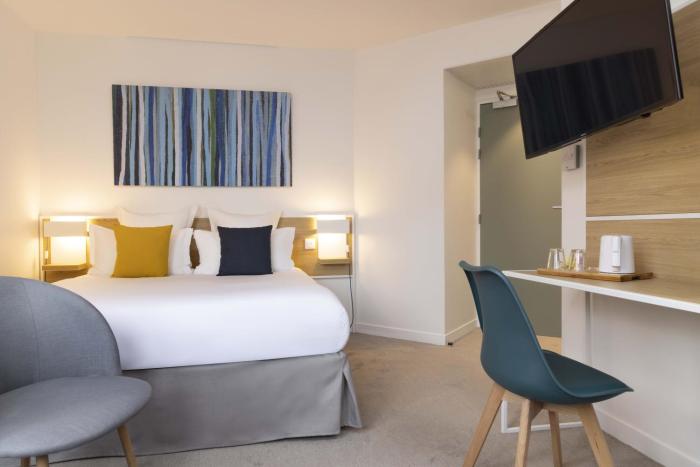 hotel paris louis blanc