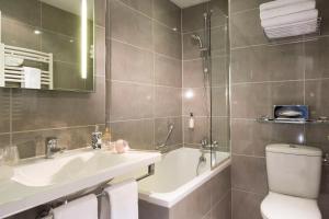 best western anjou lafayette opera