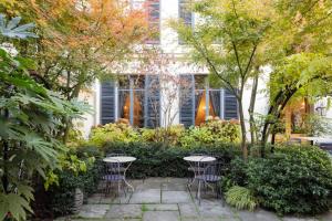 regents garden astotel