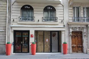 westside arc de triomphe hotel