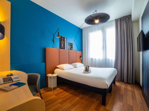 ibis paris ornano montmartre nord 18eme
