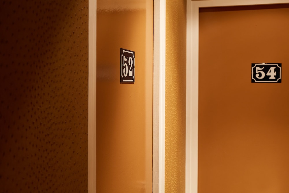 hotel de notre dame maitre albert