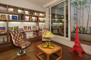 hotel de notre dame maitre albert