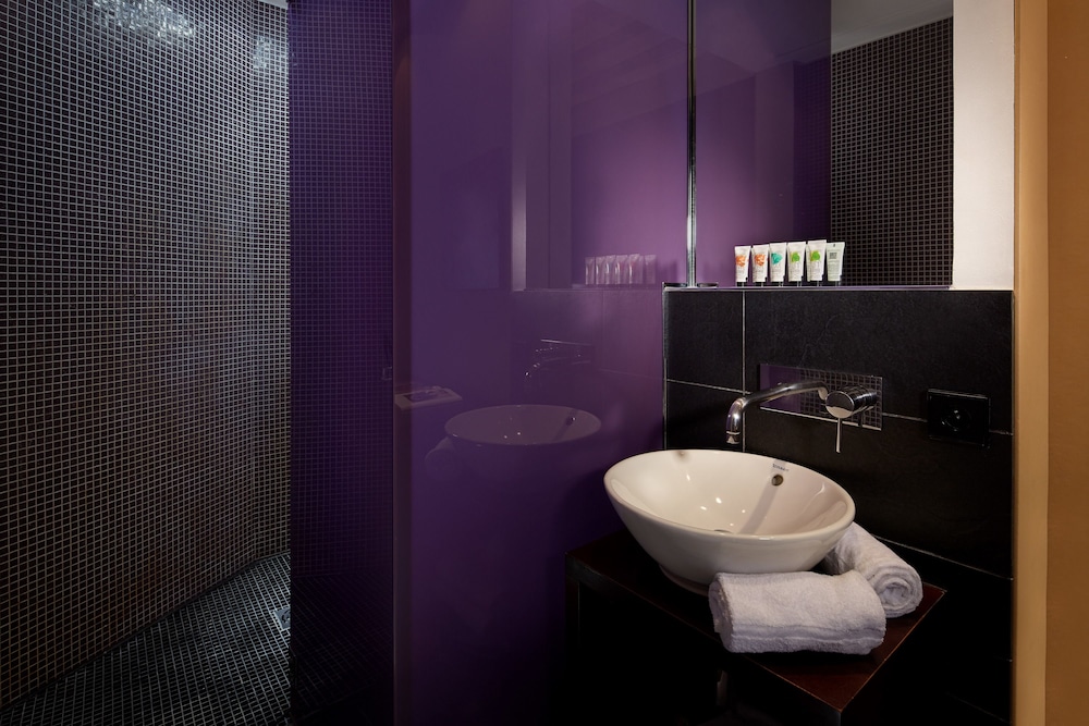 hotel de notre dame maitre albert