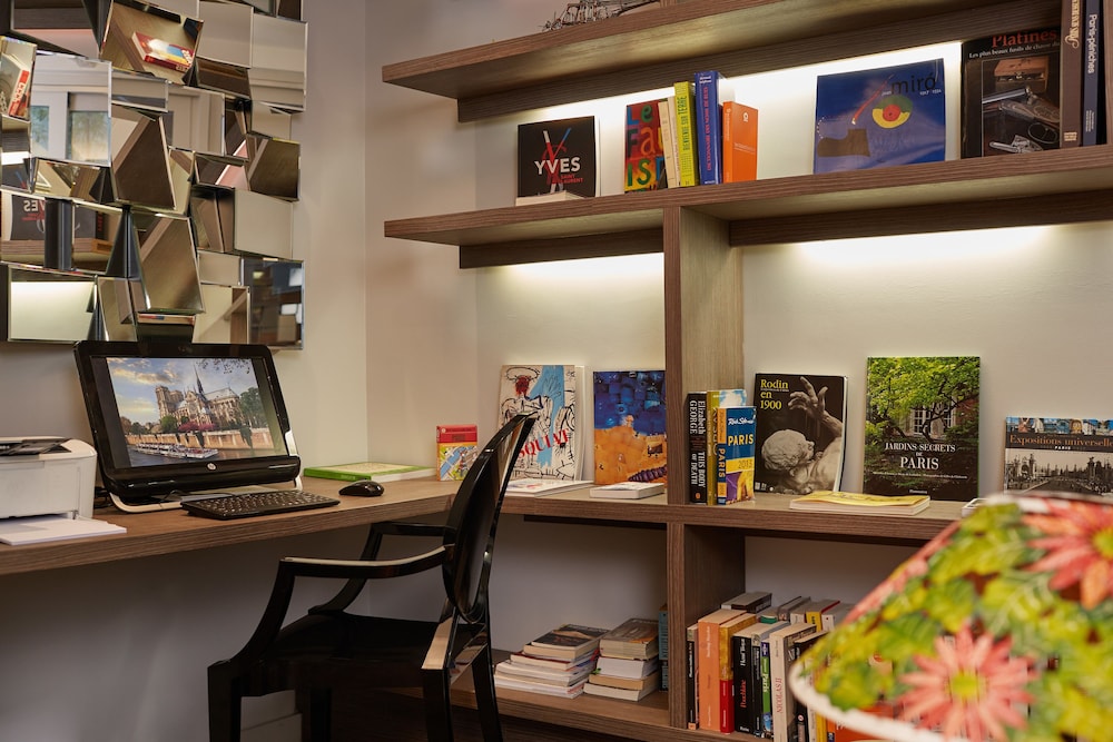 hotel de notre dame maitre albert