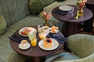 dream hotel opera and spa