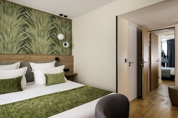 dream hotel opera and spa