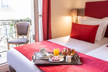 hotel aston