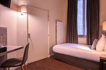 hotel aston