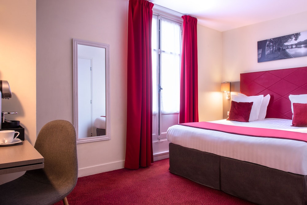 hotel aston