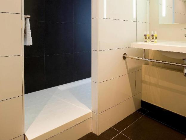 mercure paris porte dorleans hotel