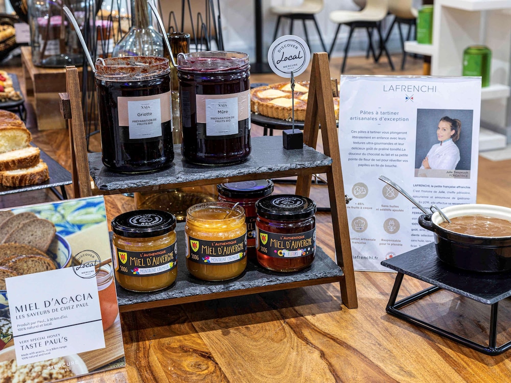 mercure paris porte dorleans hotel