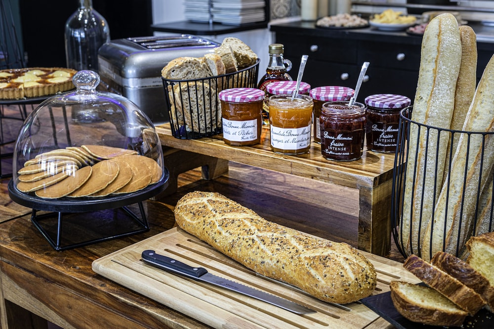 mercure paris porte dorleans hotel