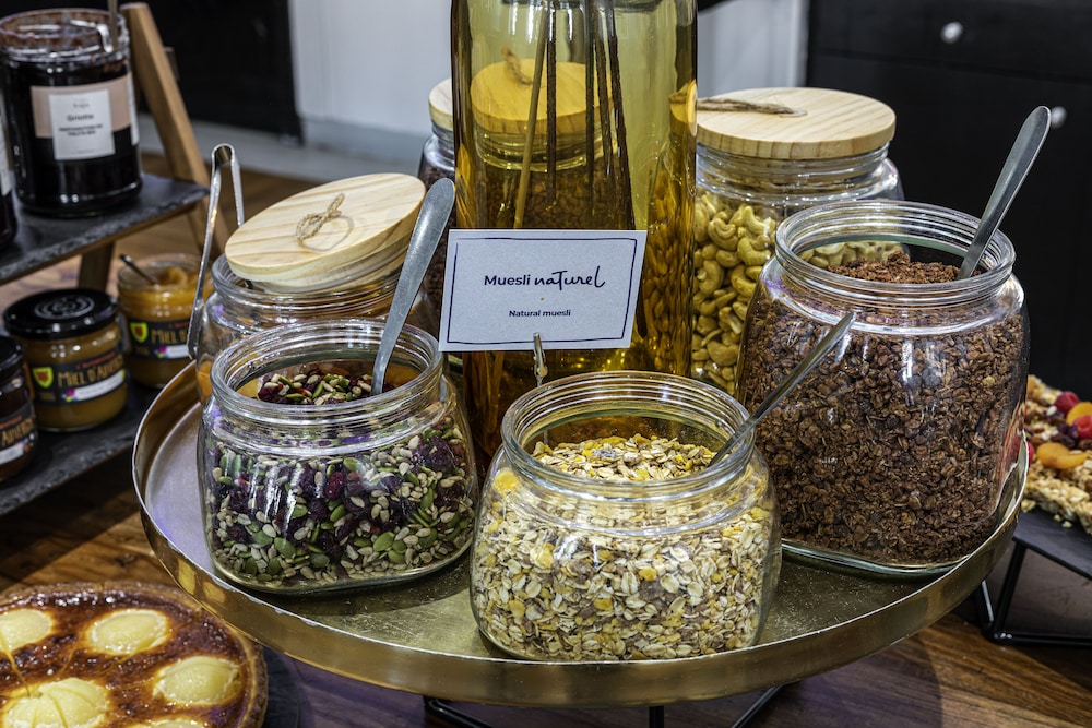 mercure paris porte dorleans hotel