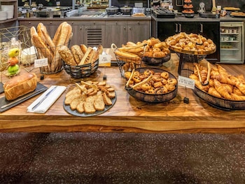 mercure paris porte dorleans hotel