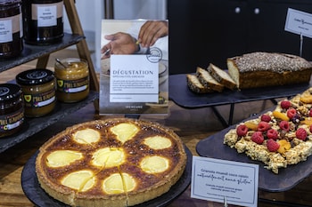 mercure paris porte dorleans hotel