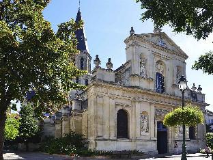 Ibis Paris Rueil Malmaison,Hauts-De-Seine>>Fontainebleau,3 star