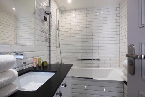 hotel pavillon monceau