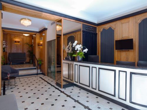 Melia Paris Champs-Elysees,Paris>>Champs-Elysees,4 star