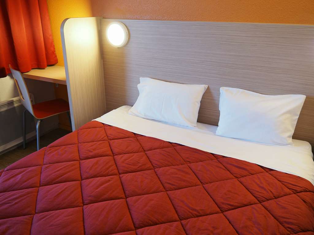 premiere classe saumur