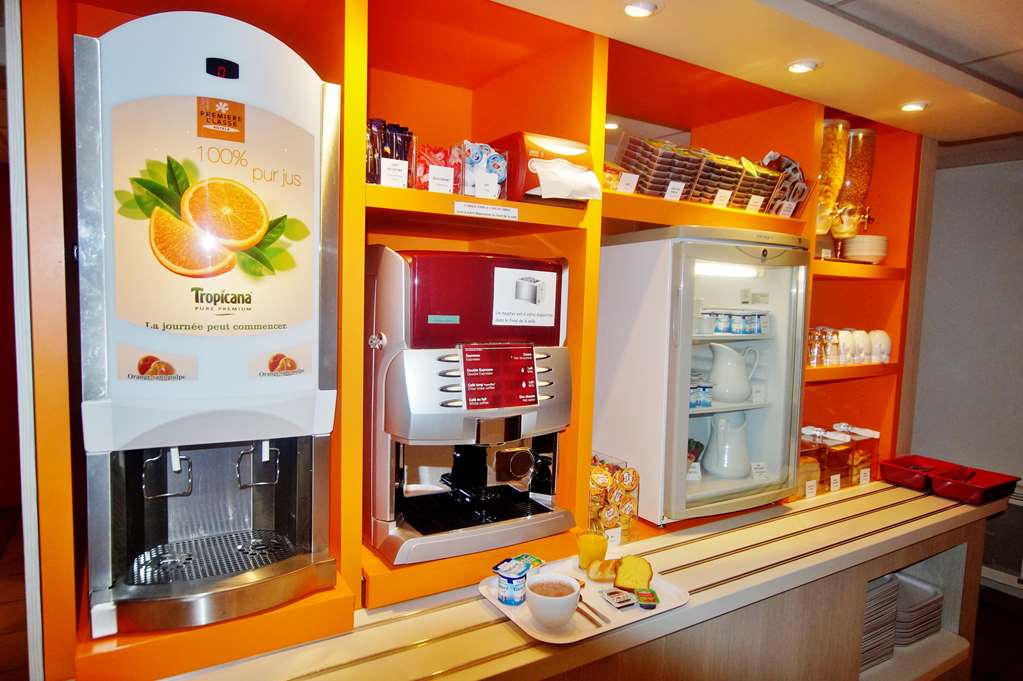 premiere classe saumur