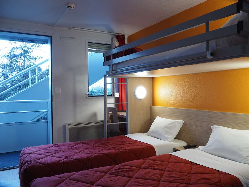 premiere classe saumur