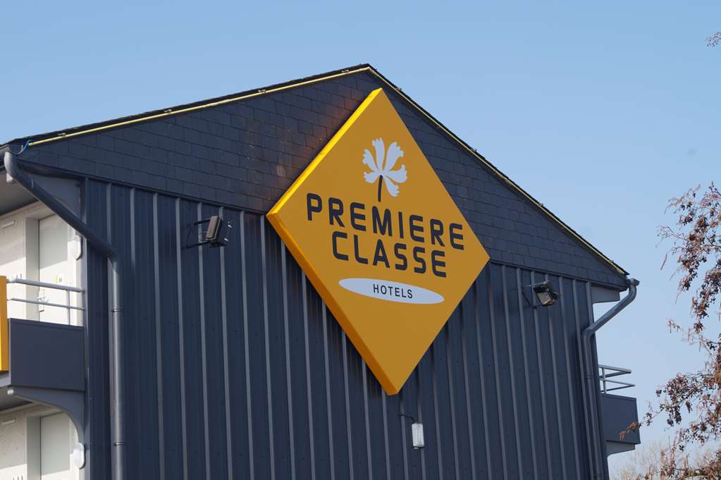 premiere classe saumur