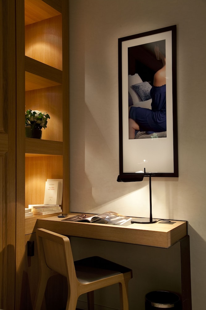 hotel marceau champs elysees