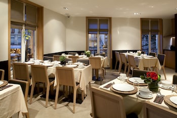 hotel marceau champs elysees