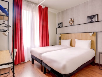 hotel ibis daumesnil porte doree adults only