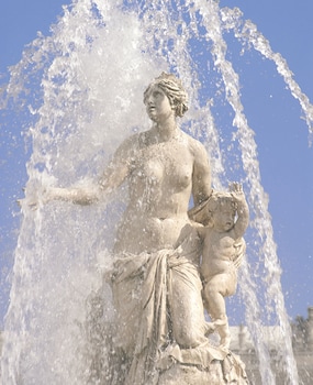 Hotel Le Versailles,Paris>>Buc,4 star