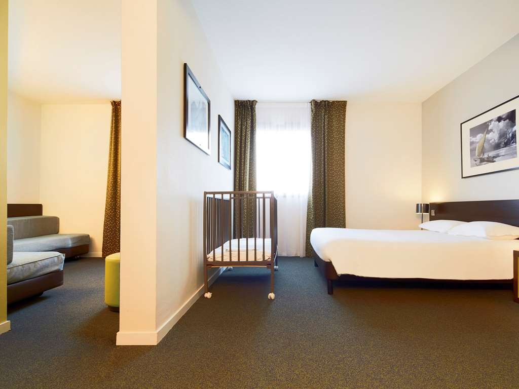 kyriad orly aeroport athis mons