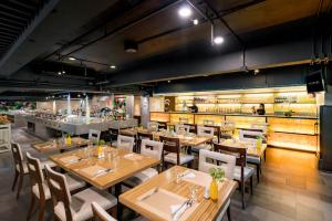 furama silom bangkok hotel