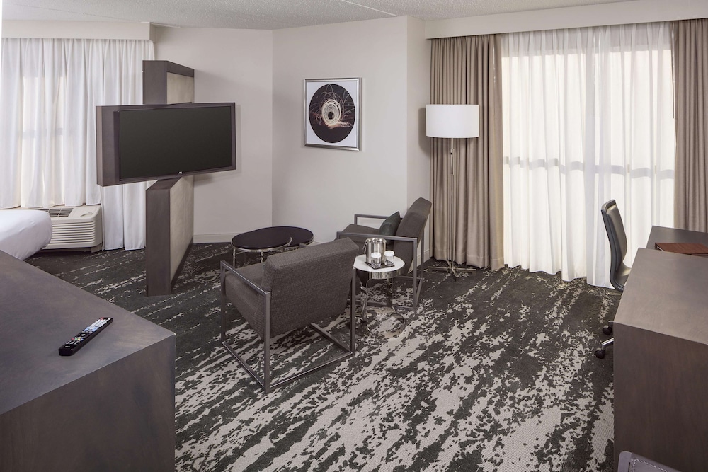 doubletree by hilton boston logan airport chelsea