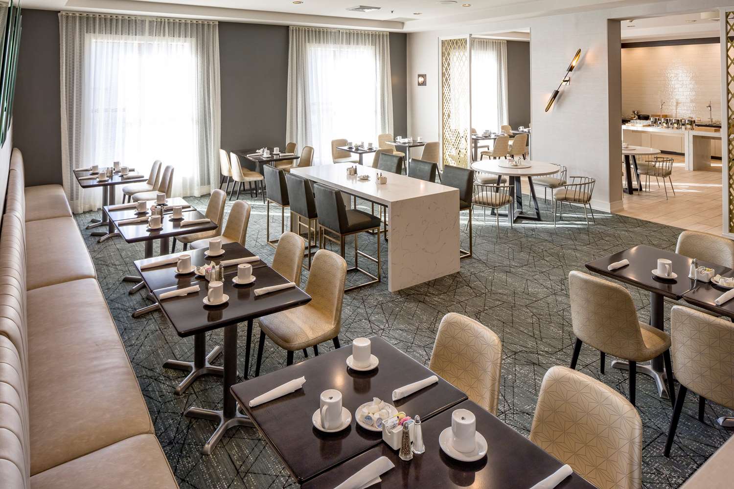 doubletree by hilton boston logan airport chelsea