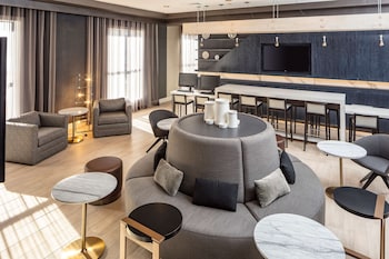 Doubletree By Hilton Boston Logan Airport Chelsea,Chelsea>>Boston,4 star