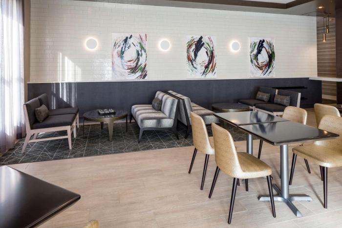 doubletree by hilton boston logan airport chelsea