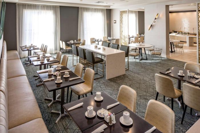 doubletree by hilton boston logan airport chelsea