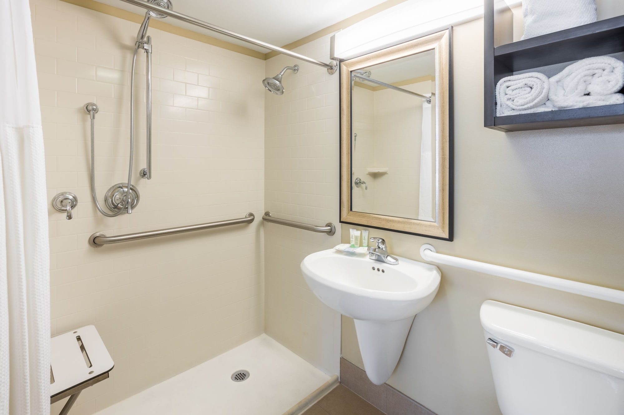staybridge suites savannah historic district by ihg