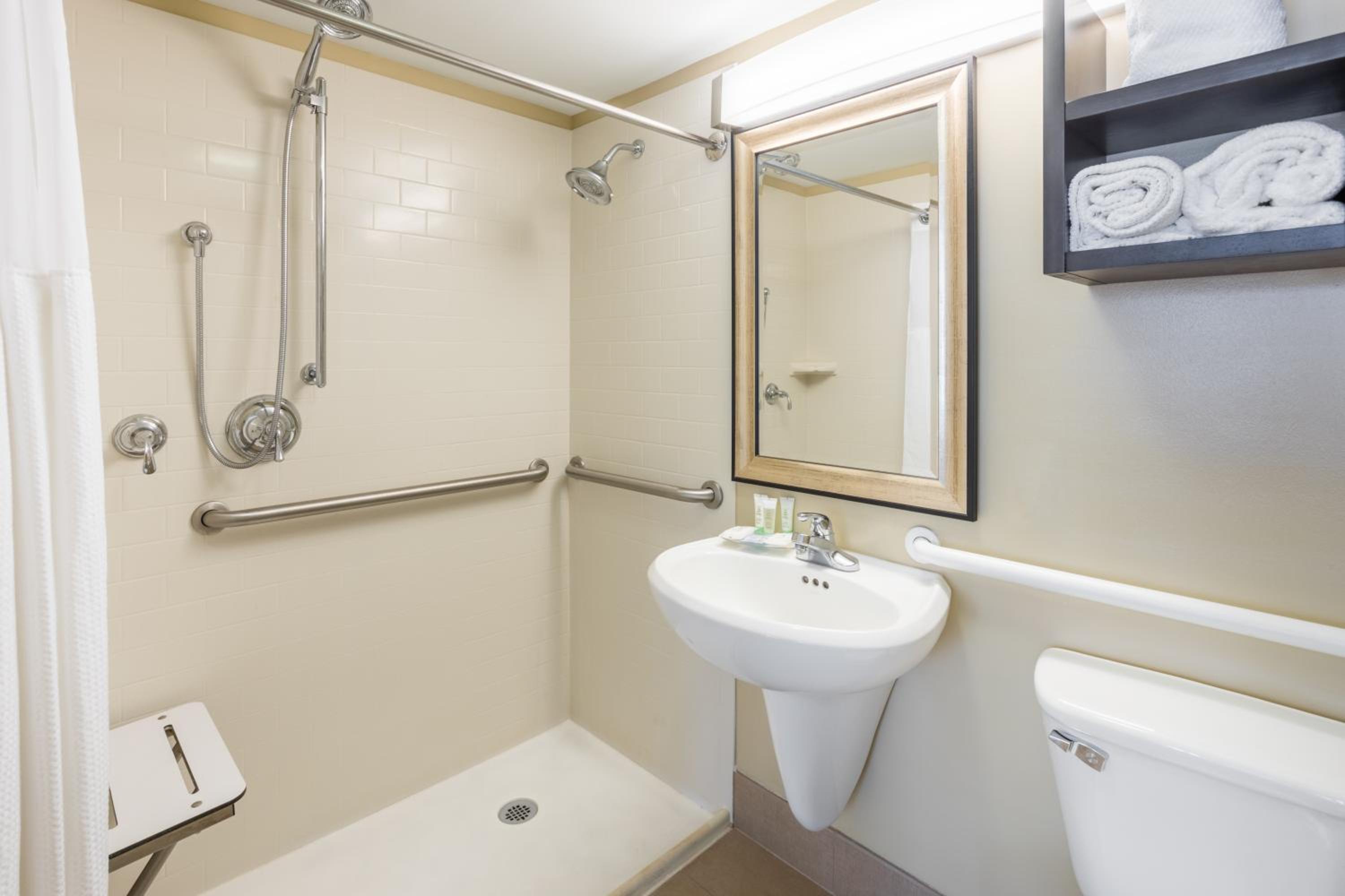 staybridge suites savannah historic district by ihg