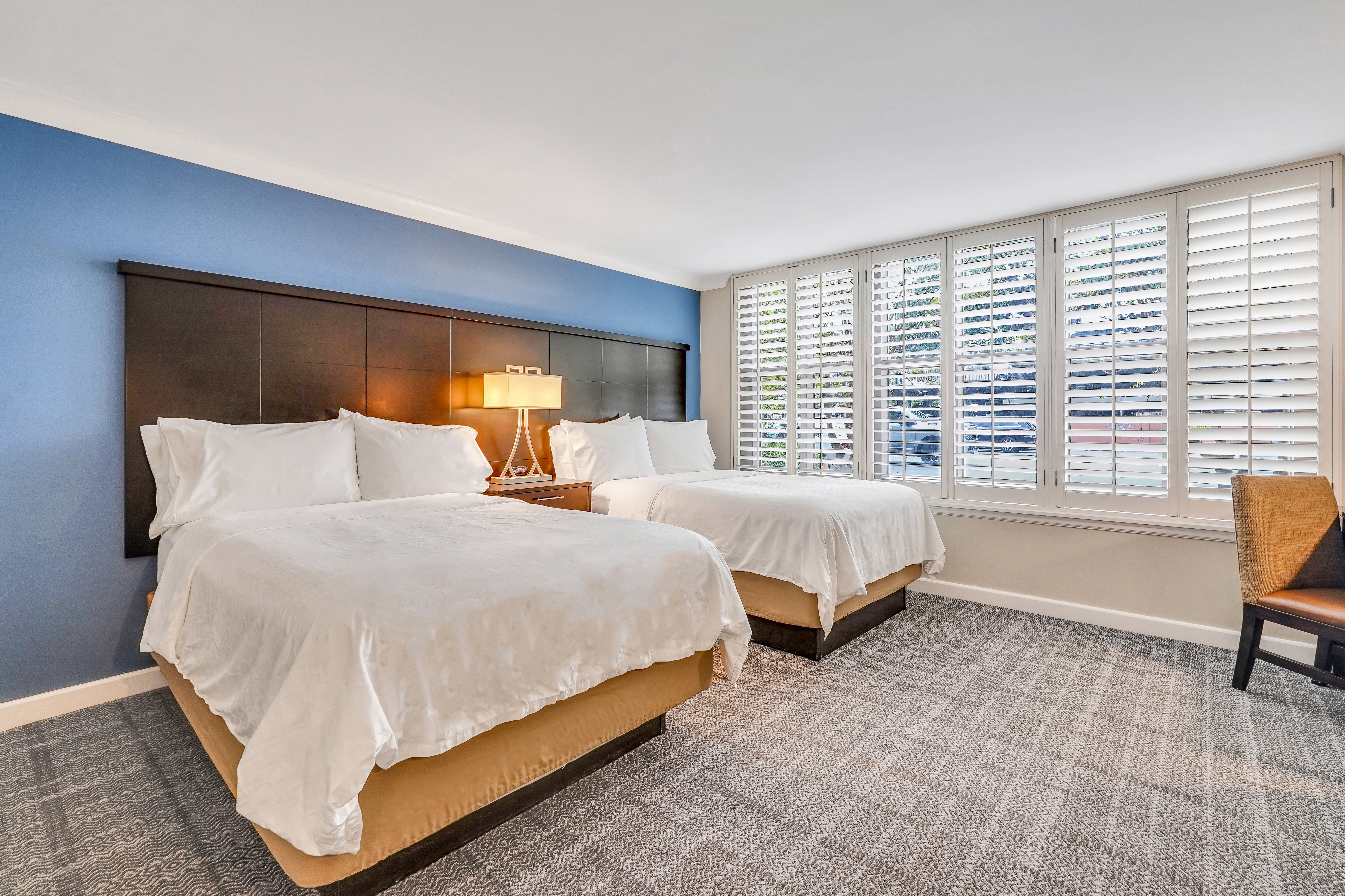 staybridge suites savannah historic district by ihg