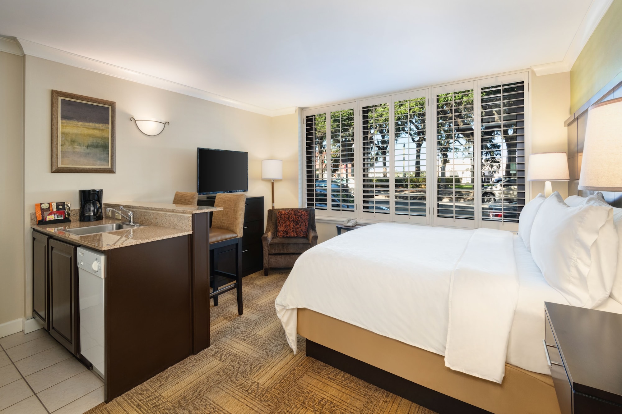 staybridge suites savannah historic district by ihg