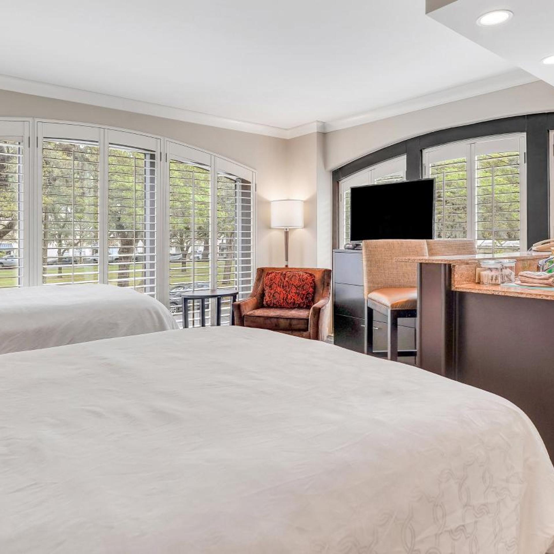 staybridge suites savannah historic district by ihg