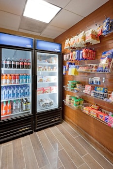 hampton inn boston logan airport