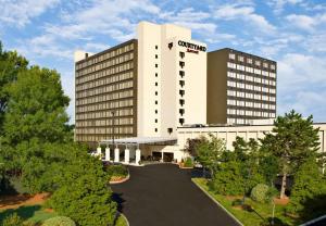 Courtyard By Marriott Boston Logan Airport,Downtown Boston>>Boston,3 star