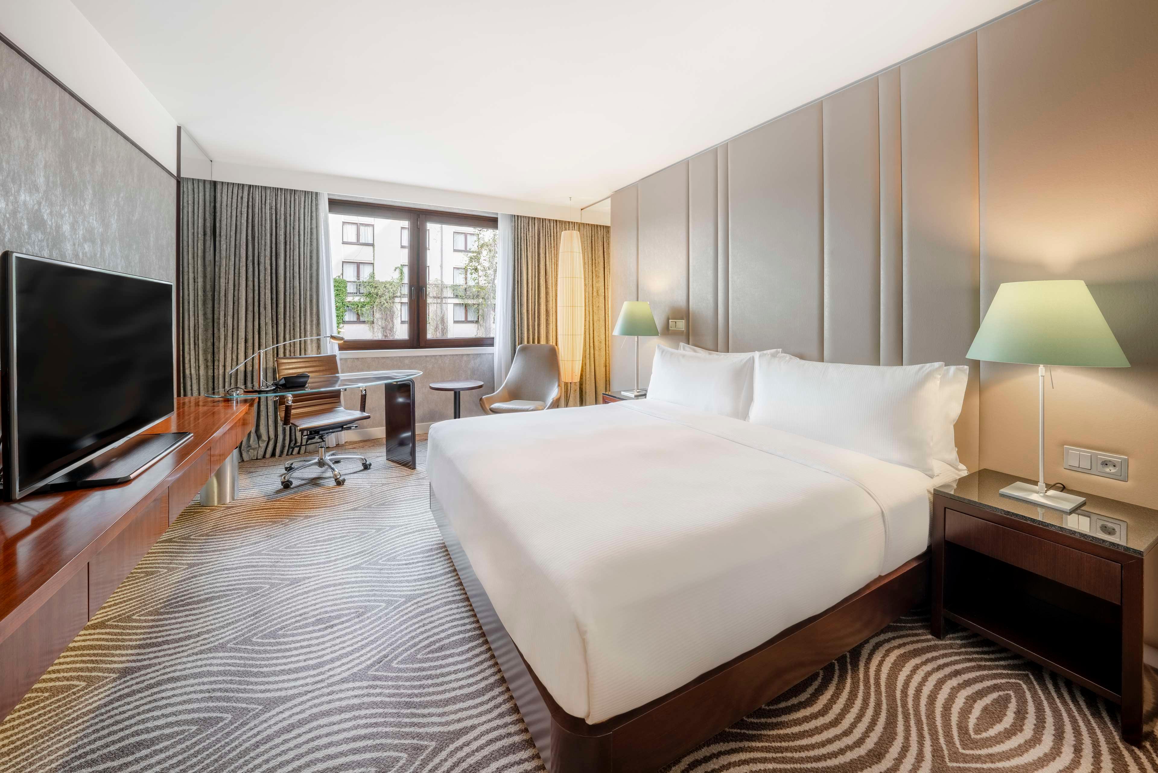 hilton berlin
