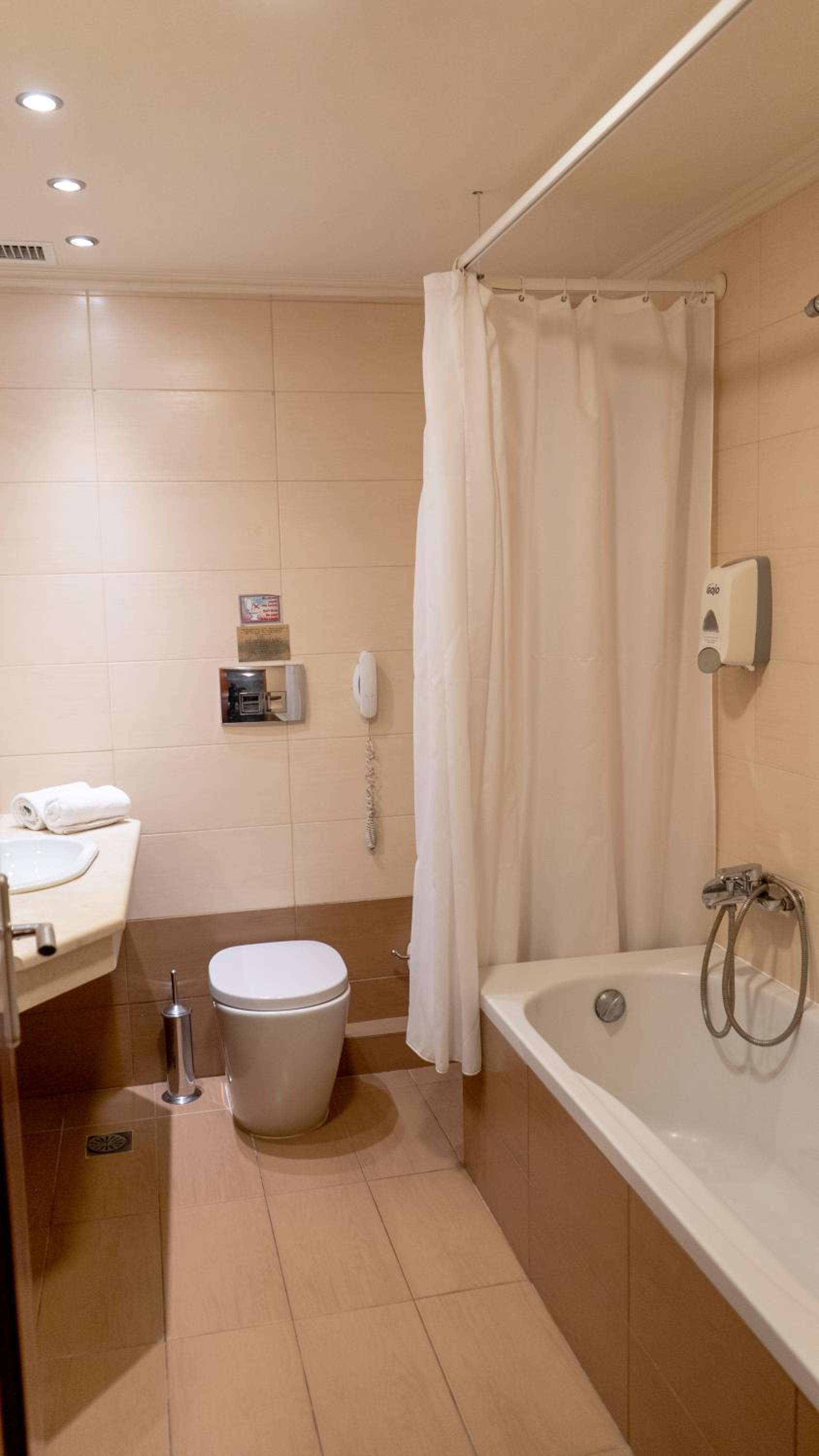 hilton berlin