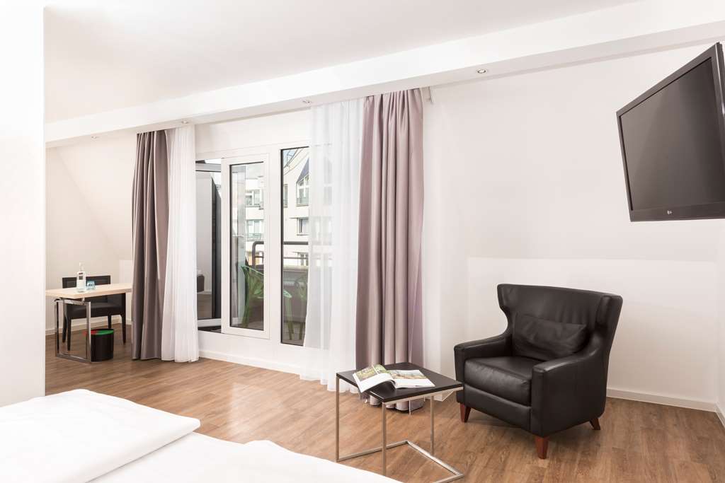 scandic berlin kurfuerstendamm formerly alsterhof