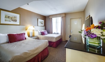monte carlo inn toronto west suites